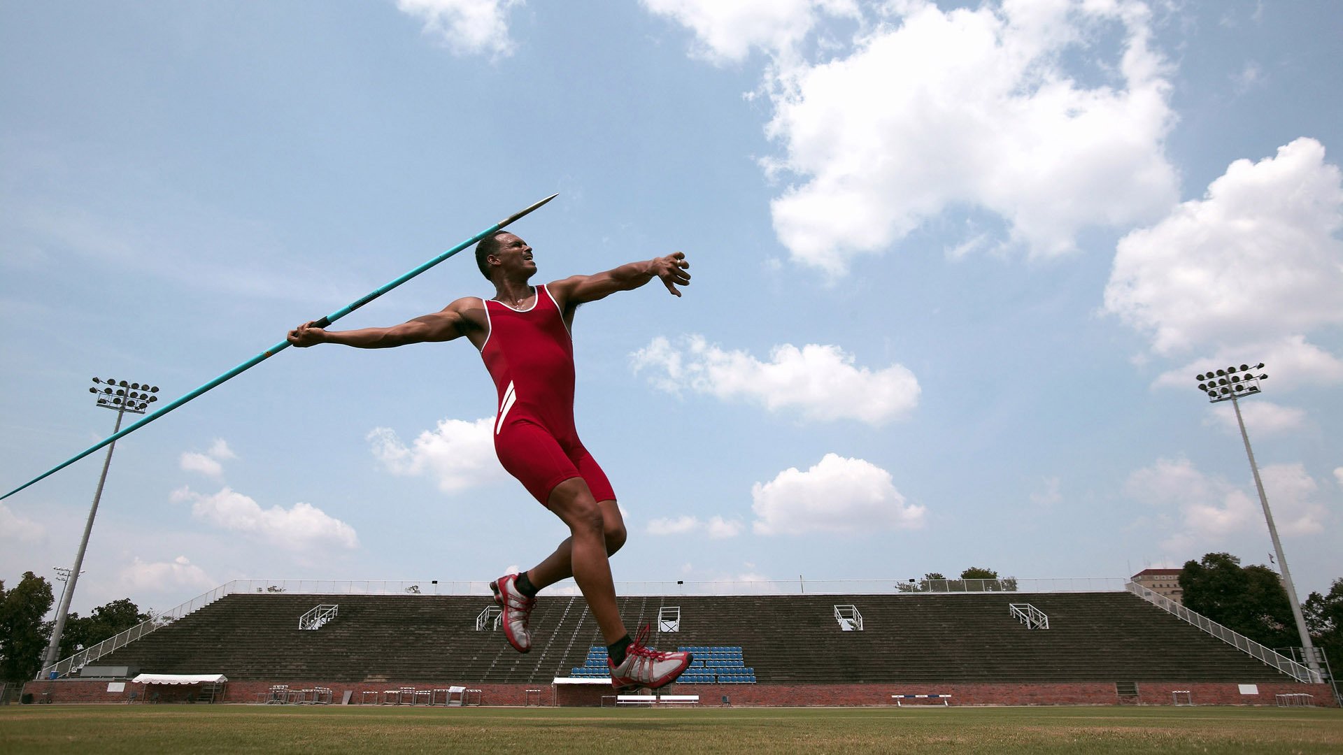 德约连胜纪录延长至十场，状态火热，德约胜场数