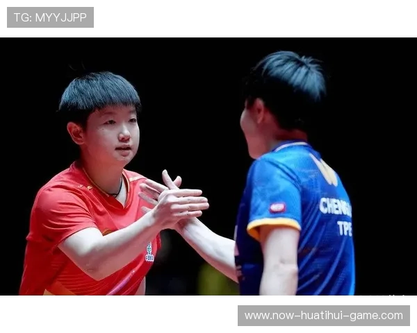 运动员花式救球集锦：场上“神反应”无限精彩！