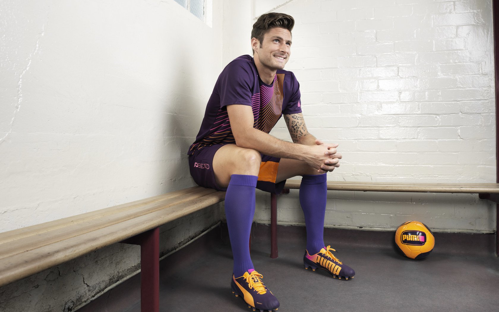 利物浦全队状态回升克洛普重塑争冠希望，克洛普执教利物浦成绩