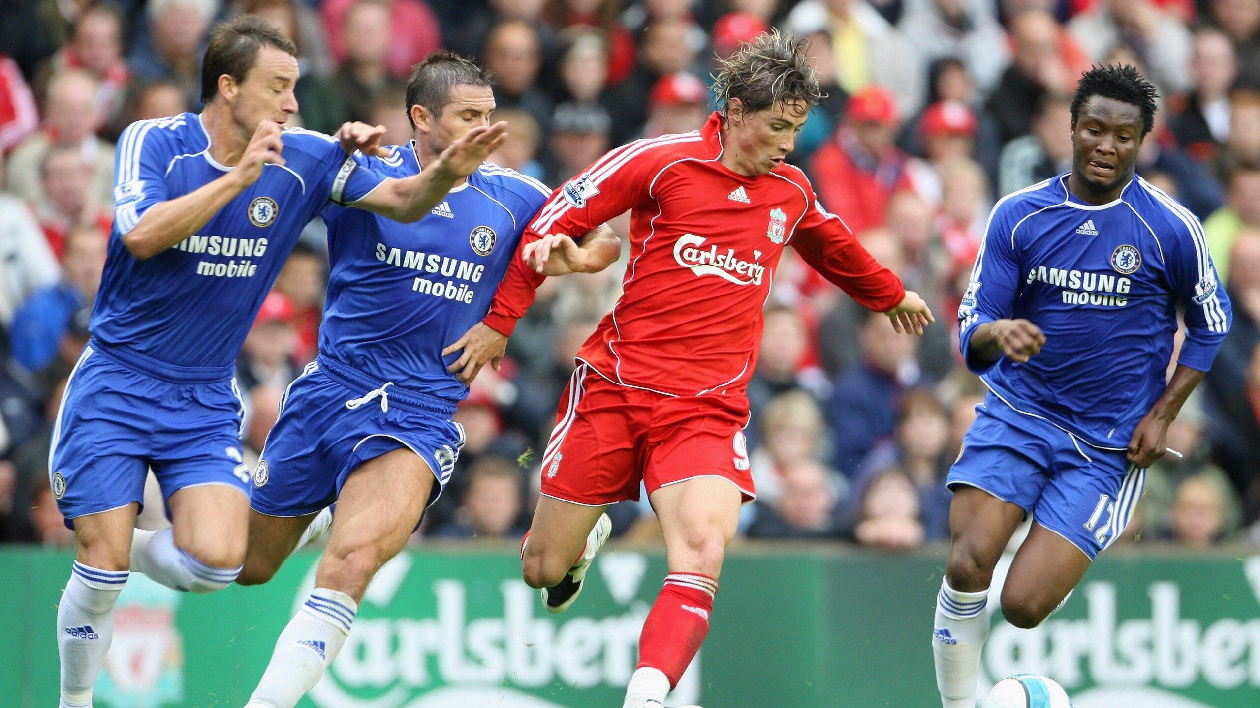 泰山队后防补强呼声高管理层开始物色人选，泰山队总经理